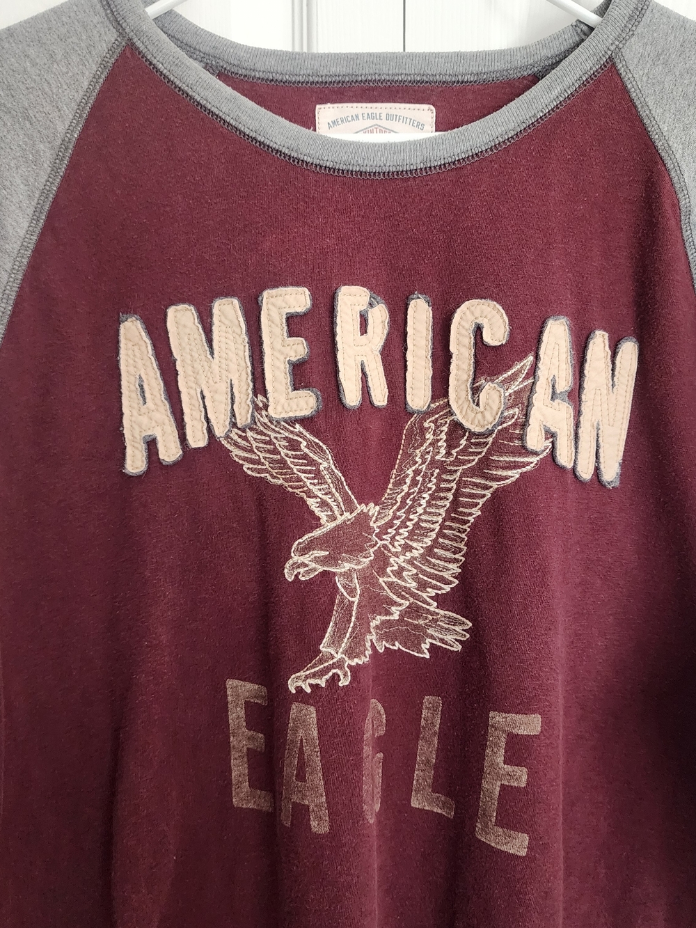 American Eagle AE Mens Maroon Burgendy & Gray Raglan Long Sleeve Embroided, XXL